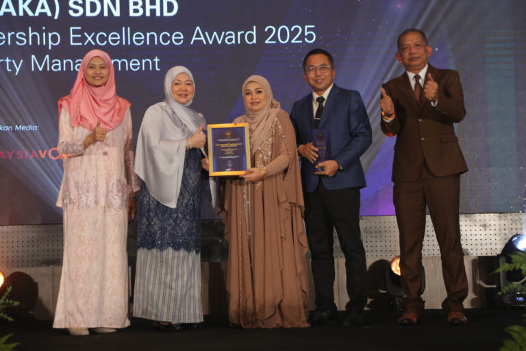 ANUGERAH PERSONALITI INDUSTRI & USAHAWAN MALAYSIA 2025